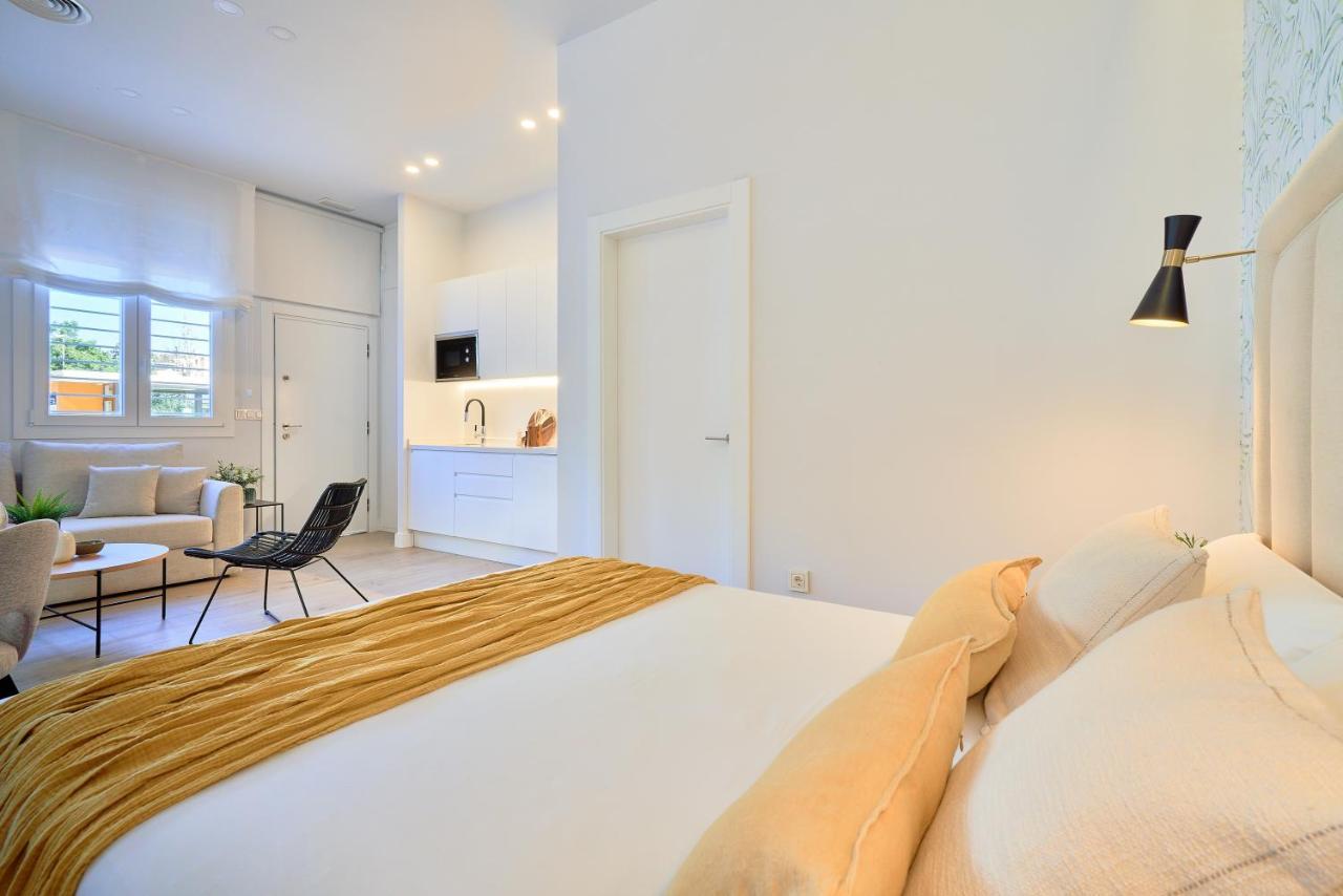 Lofts Parque De Huelin Apartment มาลากา ภายนอก รูปภาพ